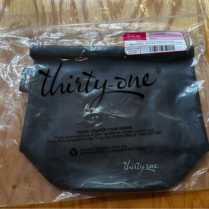 Thirty-One Black Silicone Snack Bag